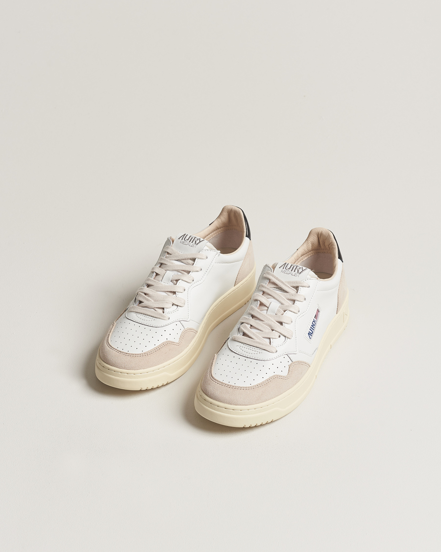 Herren | Sneaker | Autry | Medalist Low Super Soft Goat Leather Sneaker White/Black