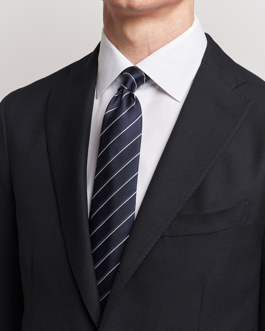Herren | Giorgio Armani Regimental Stripe Silk Tie Navy | Giorgio Armani | Regimental Stripe Silk Tie Navy