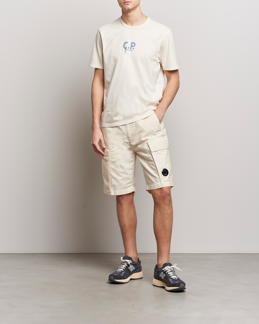 Herren | Shorts | C.P. Company | Ottoman Garment Dyed Cotton Cargo Shorts Off White