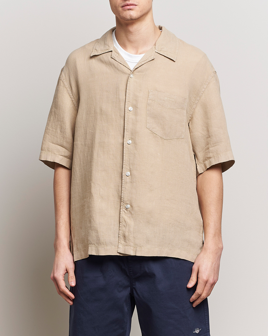 Herren | Treue-Rabatt für Stammkunden | GANT | Relaxed Fit Linen Resort Short Sleeve Shirt Concrete Beige