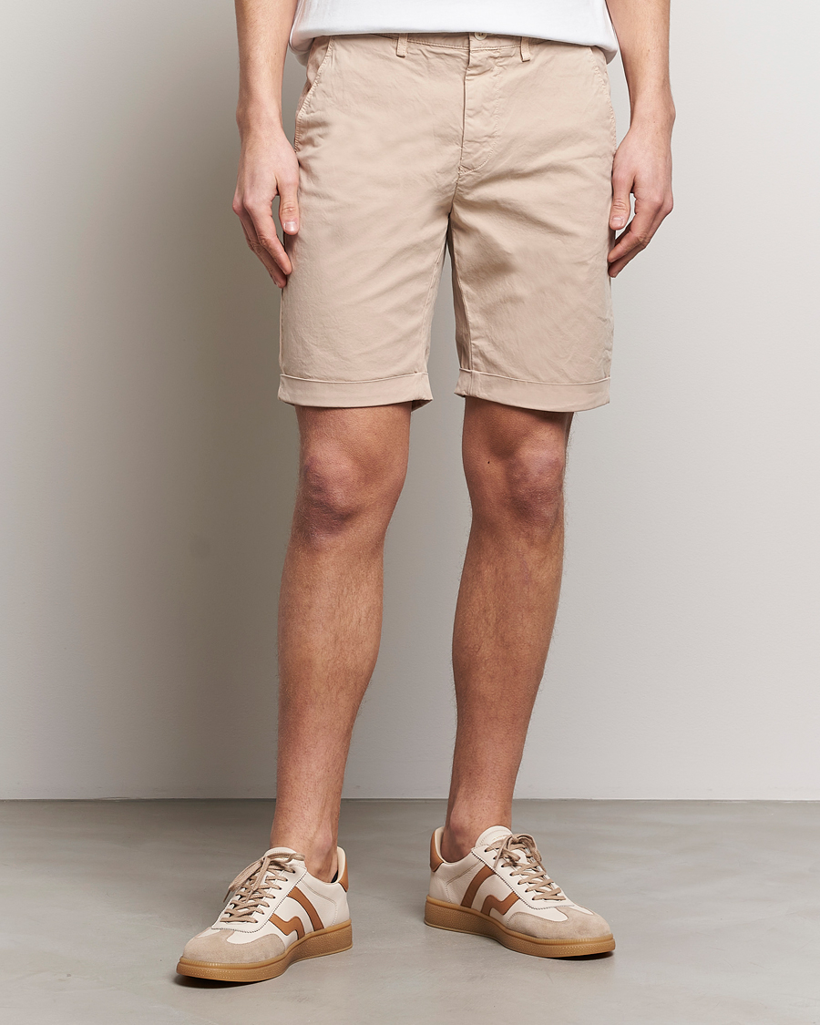 Men | Chino Shorts | GANT | Regular Sunbleached Shorts Dry Sand