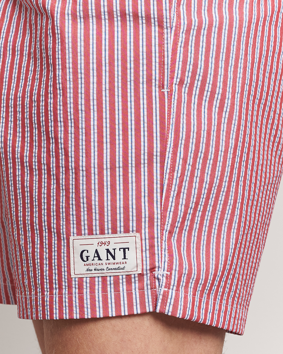 Herren | Badehosen | Gant | Striped Seersucker Swimshorts Bright Red