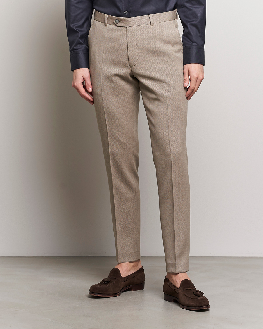 Herren | Business & Beyond | Oscar Jacobson | Denz Structured Wool Trousers Beige