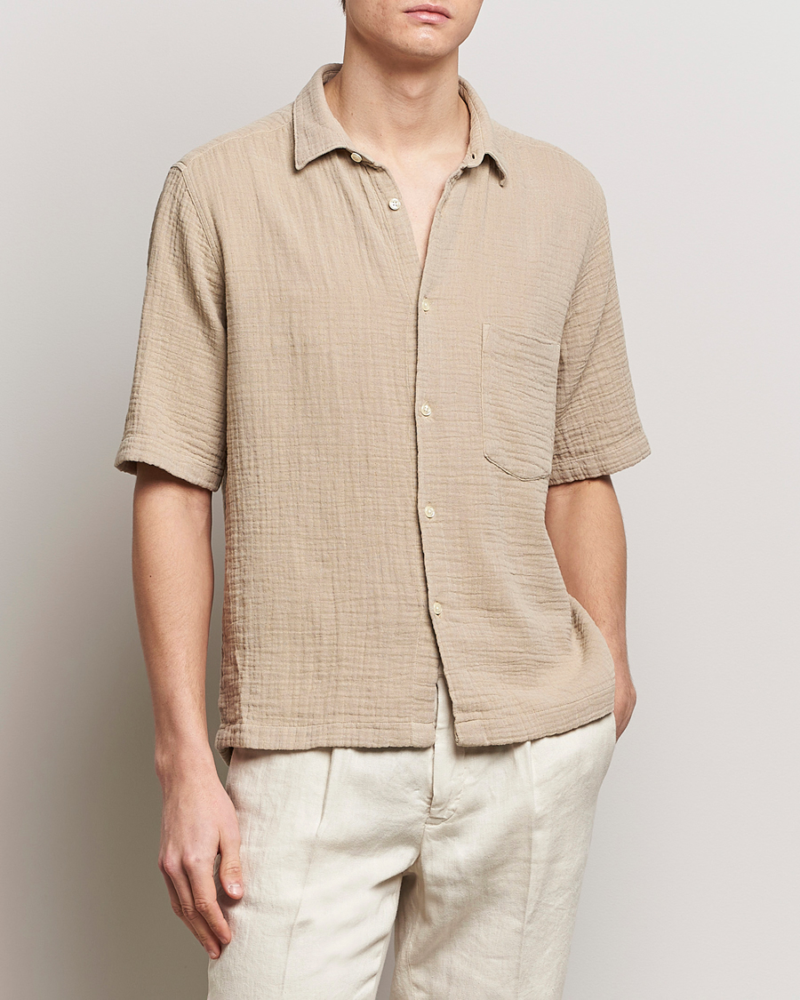 Herren | Freizeithemden | Oscar Jacobson | Short Sleeve City Crepe Cotton Shirt Beige