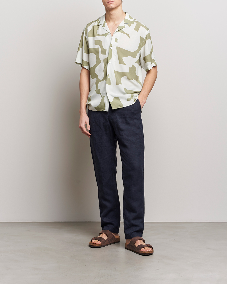 Herren | Hemden | OAS | Viscose Resort Short Sleeve Shirt Sage Puzzlotec