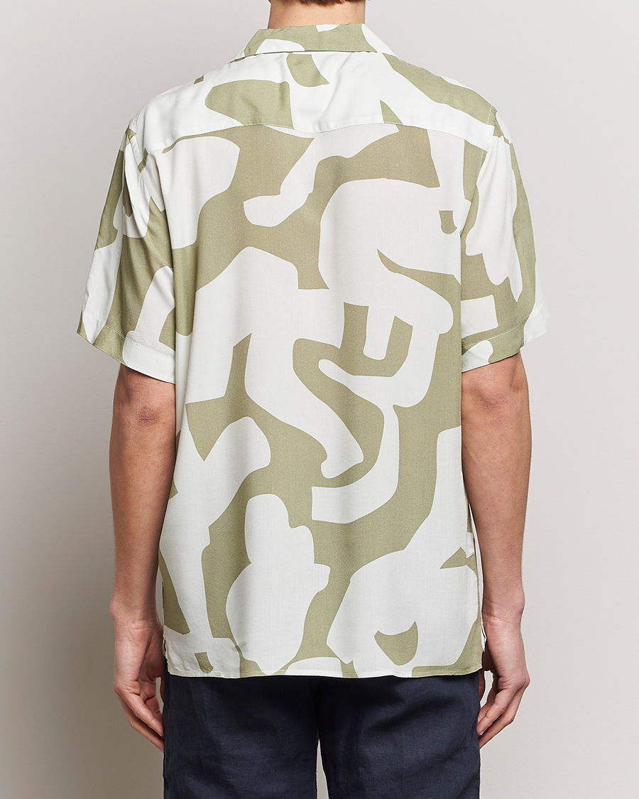Herren | Hemden | OAS | Viscose Resort Short Sleeve Shirt Sage Puzzlotec