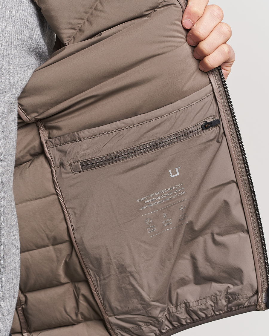 Herren | Westen | UBR | Sonic Vest Dark Sand