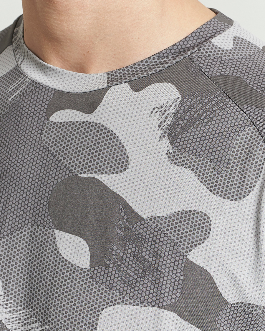 Herren | T-Shirts | RLX Ralph Lauren | Peached Airflow Camo Crew Neck T-Shirt Grey