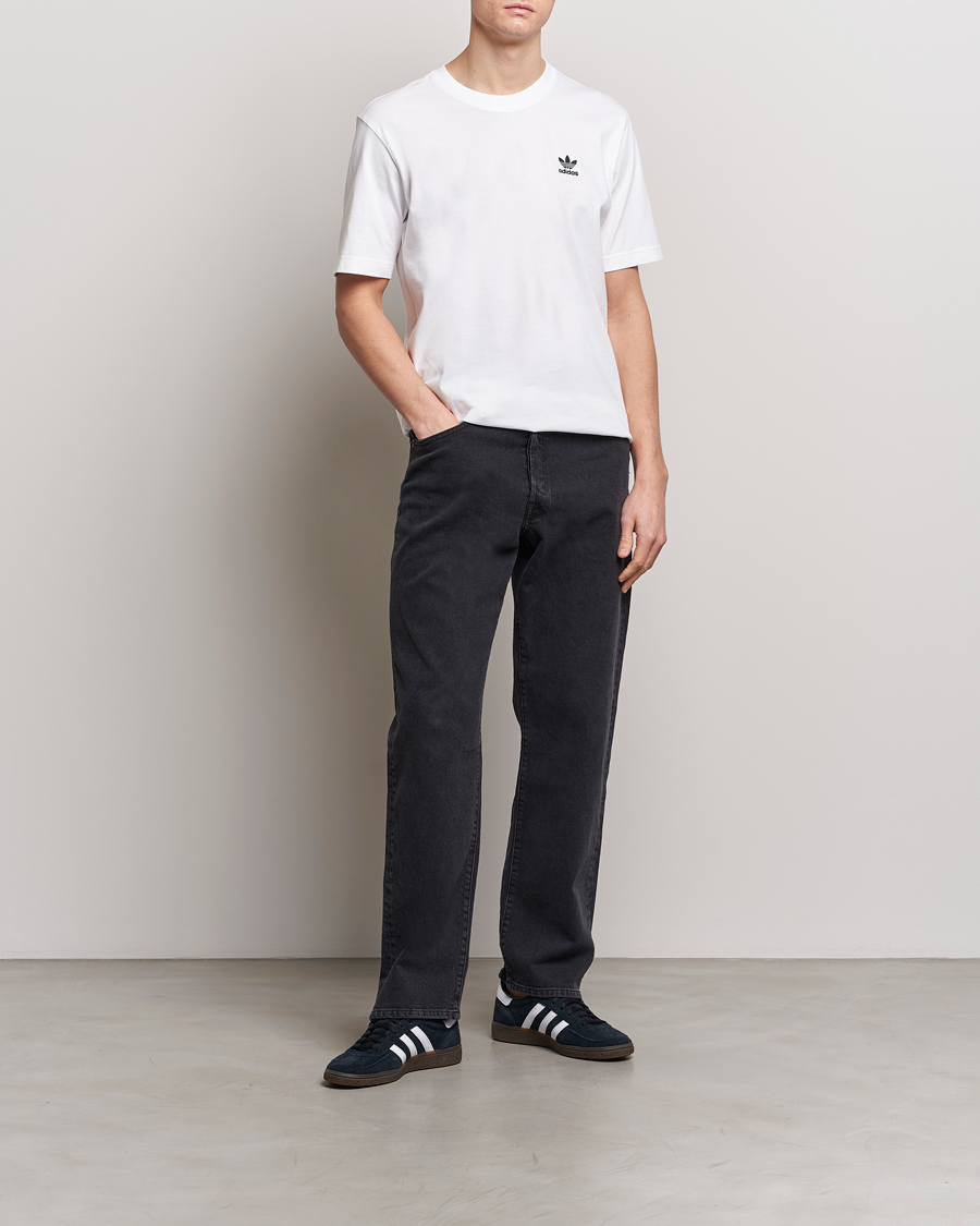 Herren | T-Shirts | adidas Originals | Essential Crew Neck T-Shirt White