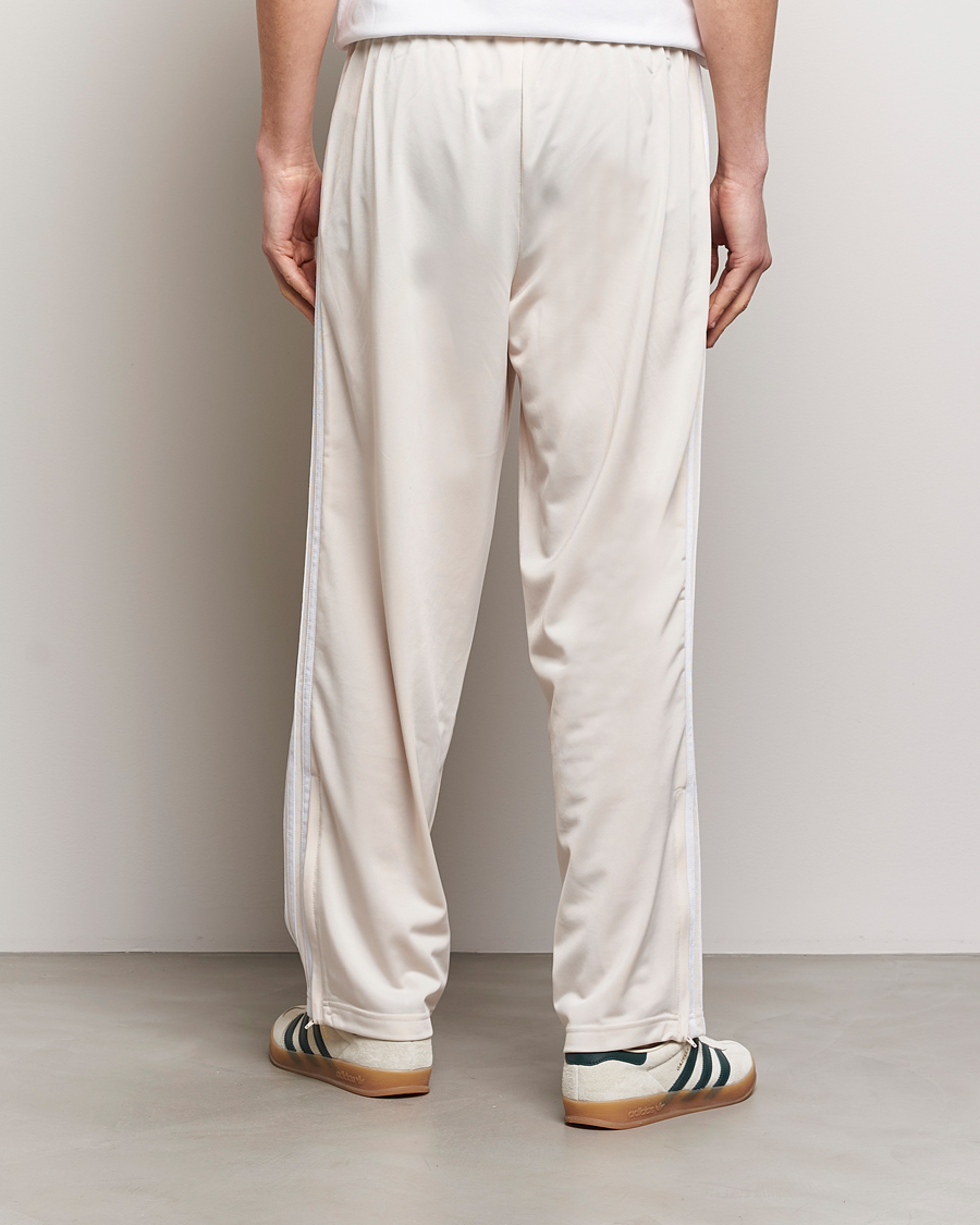 Herren | Hosen | adidas Originals | Firebird Sweatpants Won White