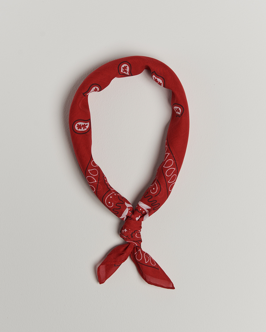 Herren | Amanda Christensen Cotton Voilé Printed Paisley Bandana Red | Amanda Christensen | Cotton Voilé Printed Paisley Bandana Red