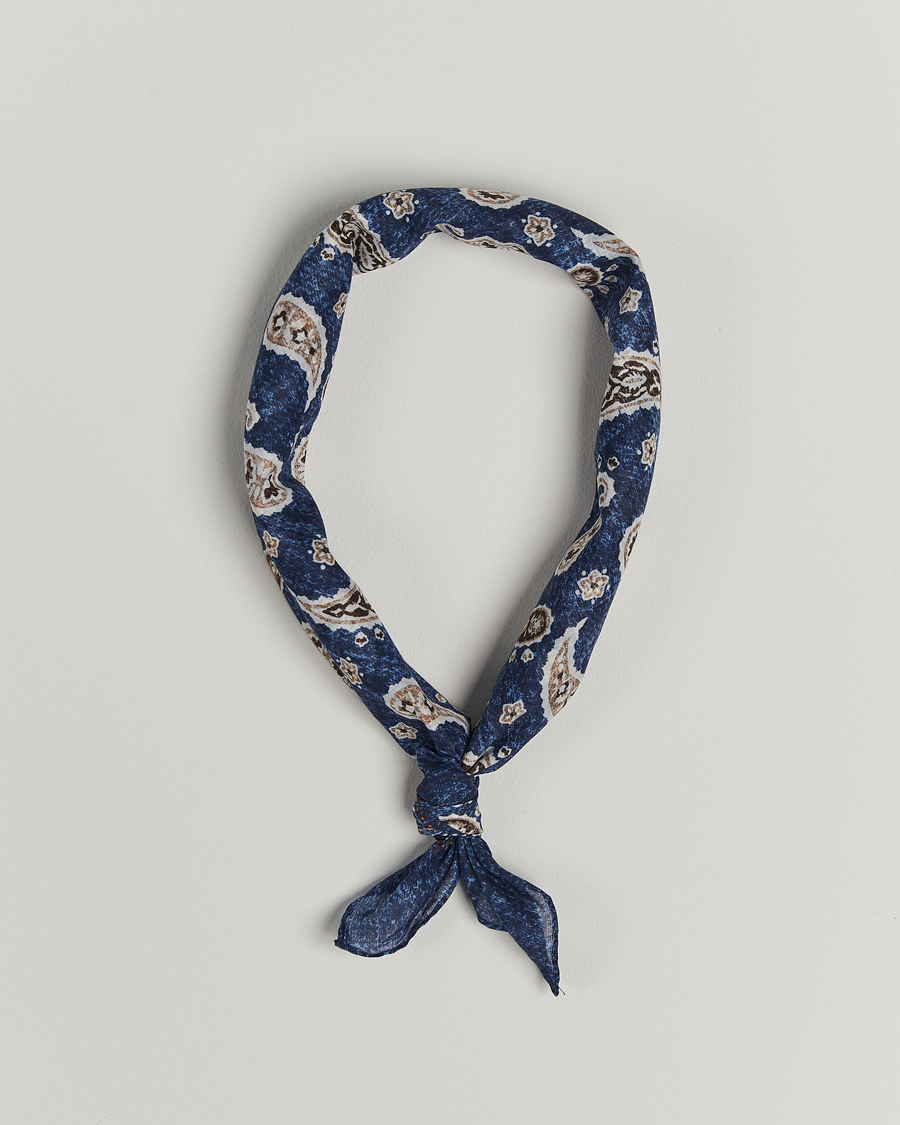 Herren | Amanda Christensen Cotton Voilé Printed Paisley Bandana Navy | Amanda Christensen | Cotton Voilé Printed Paisley Bandana Navy