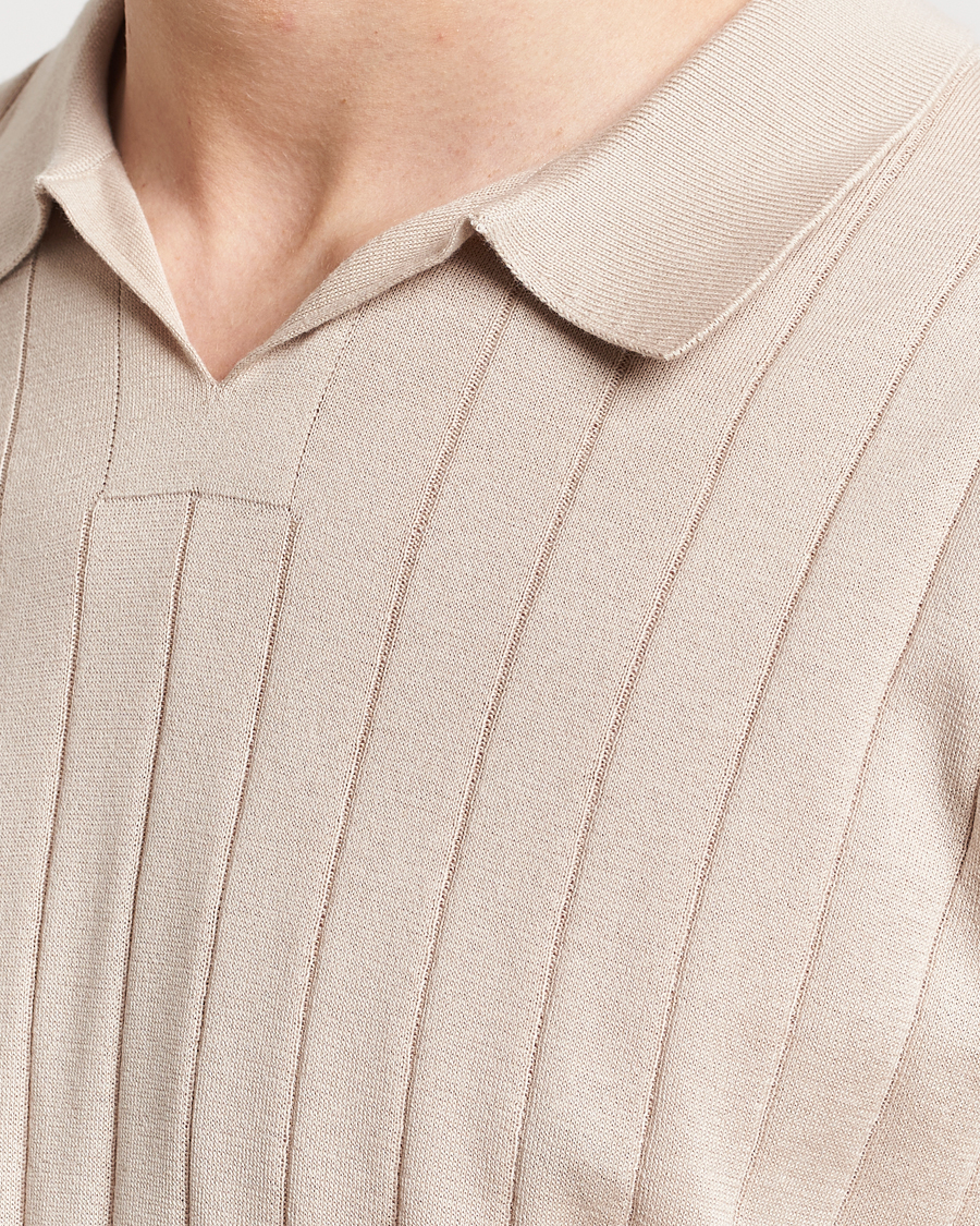 Herren | Poloshirts | John Smedley | Roper Open Collar Sea Island Polo Almond