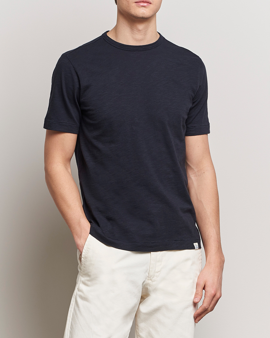 Herren | T-Shirts | Merz b. Schwanen | Organic Pima Cotton Slub Crew Neck T-Shirt Dark Navy
