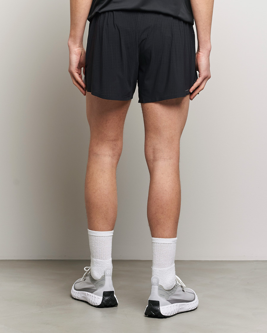 Herren | Shorts | Satisfy | Space-O 5 Inch Shorts Black