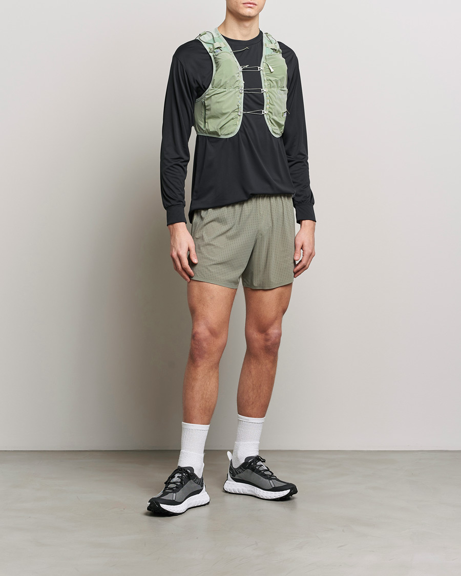 Herren | Shorts | Satisfy | Space-O 5 Inch Shorts Dark Sage