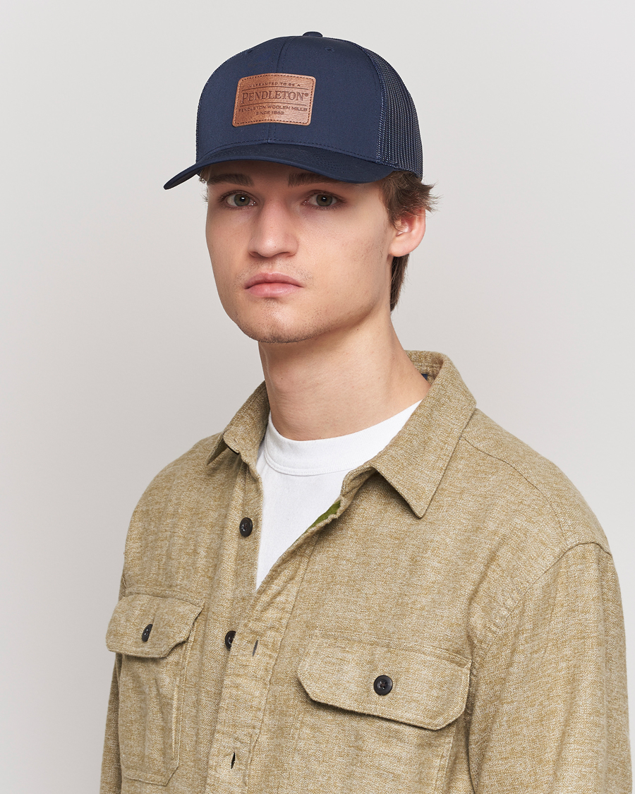 Herr | Accessoarer | Pendleton | Burnished Patch Trucker Cap Navy