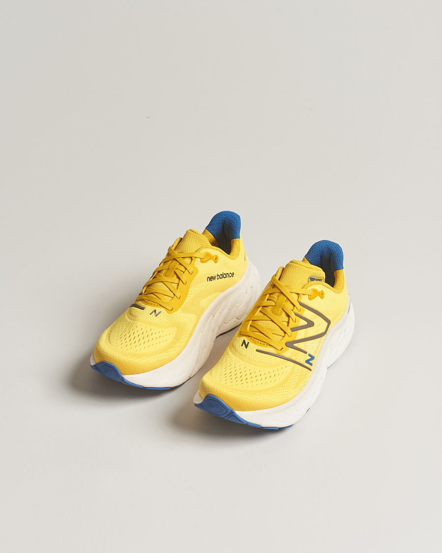 Herren | New Balance Running Fresh Foam X More v4 Ginger Lemon | New Balance Running | Fresh Foam X More v4 Ginger Lemon