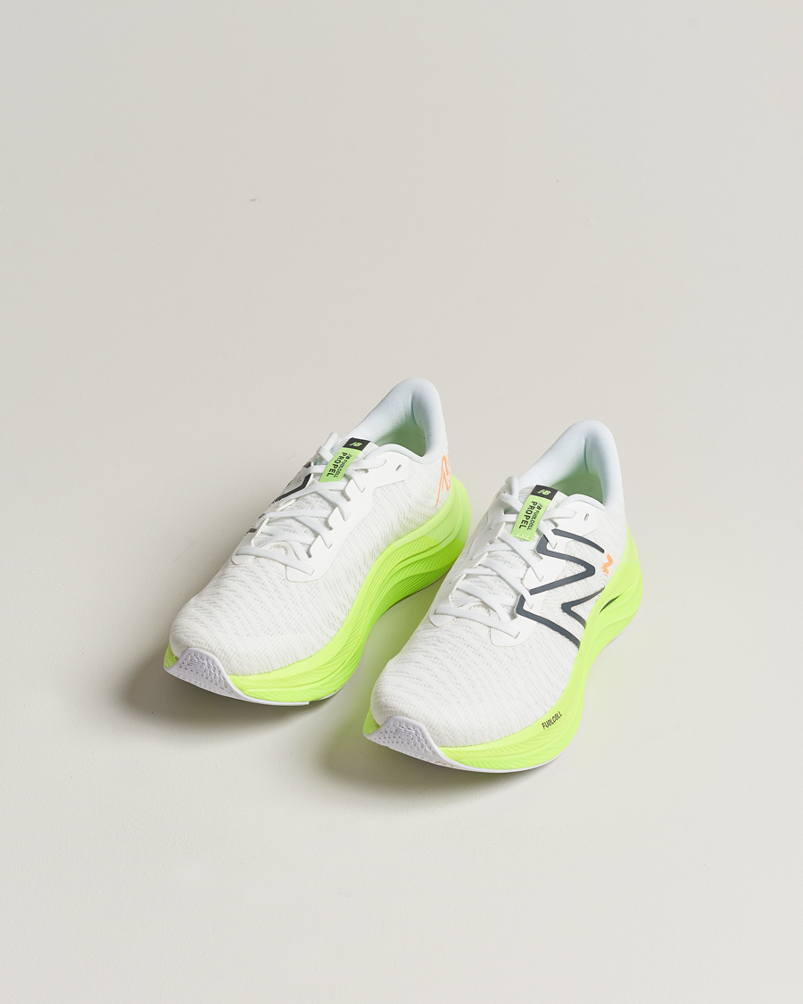 Men |  | New Balance Running | FuelCell Propel v4 White