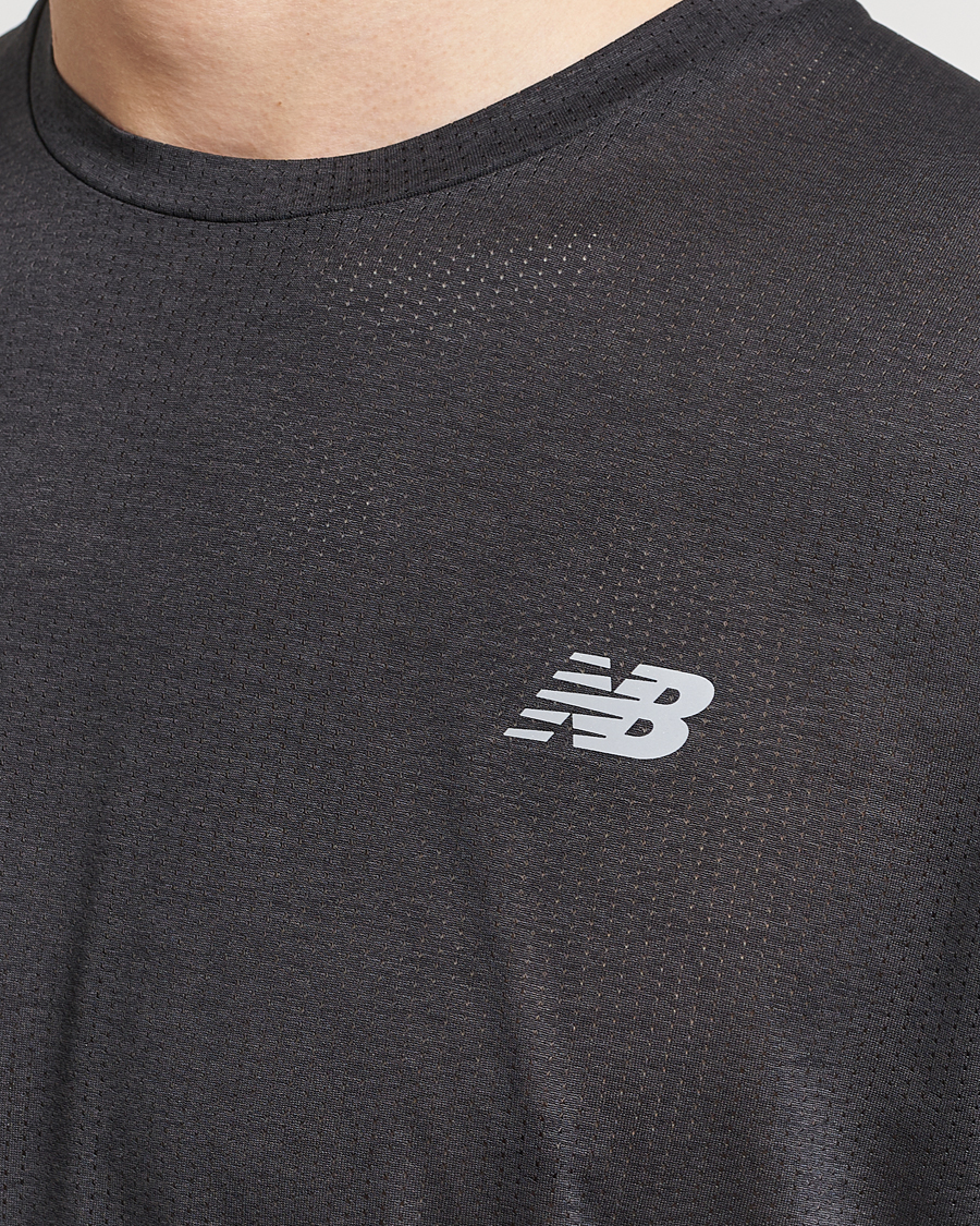 Herren | T-Shirts | New Balance Running | Athletics Run Long Sleeve T-Shirt Black
