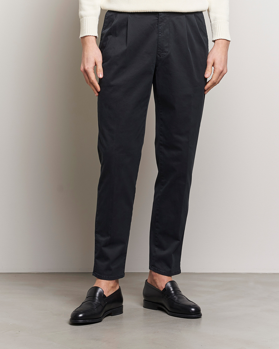 Herren | Kleidung | Incotex | Tapered Fit Pleated Slacks Black