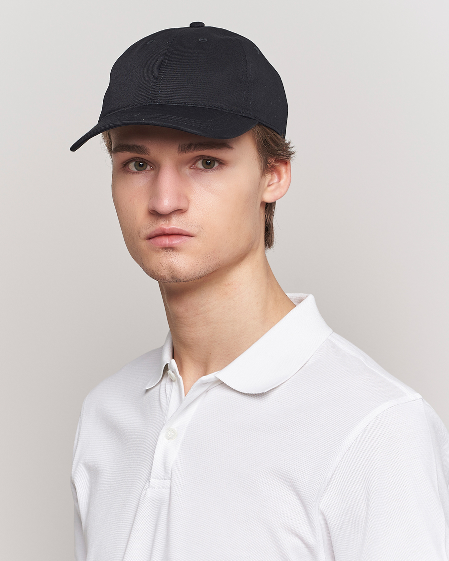 Men |  | Lacoste | Cap Black