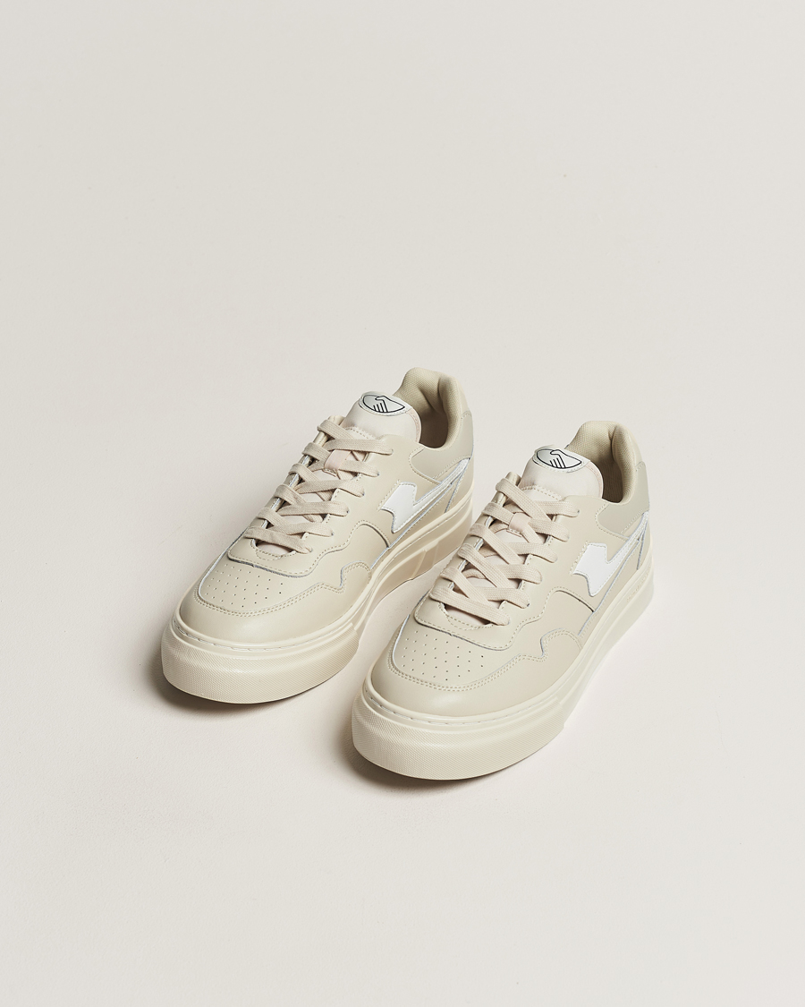 Men |  | Stepney Workers Club | Pearl S-Strike Leather Sneaker Ecru/White