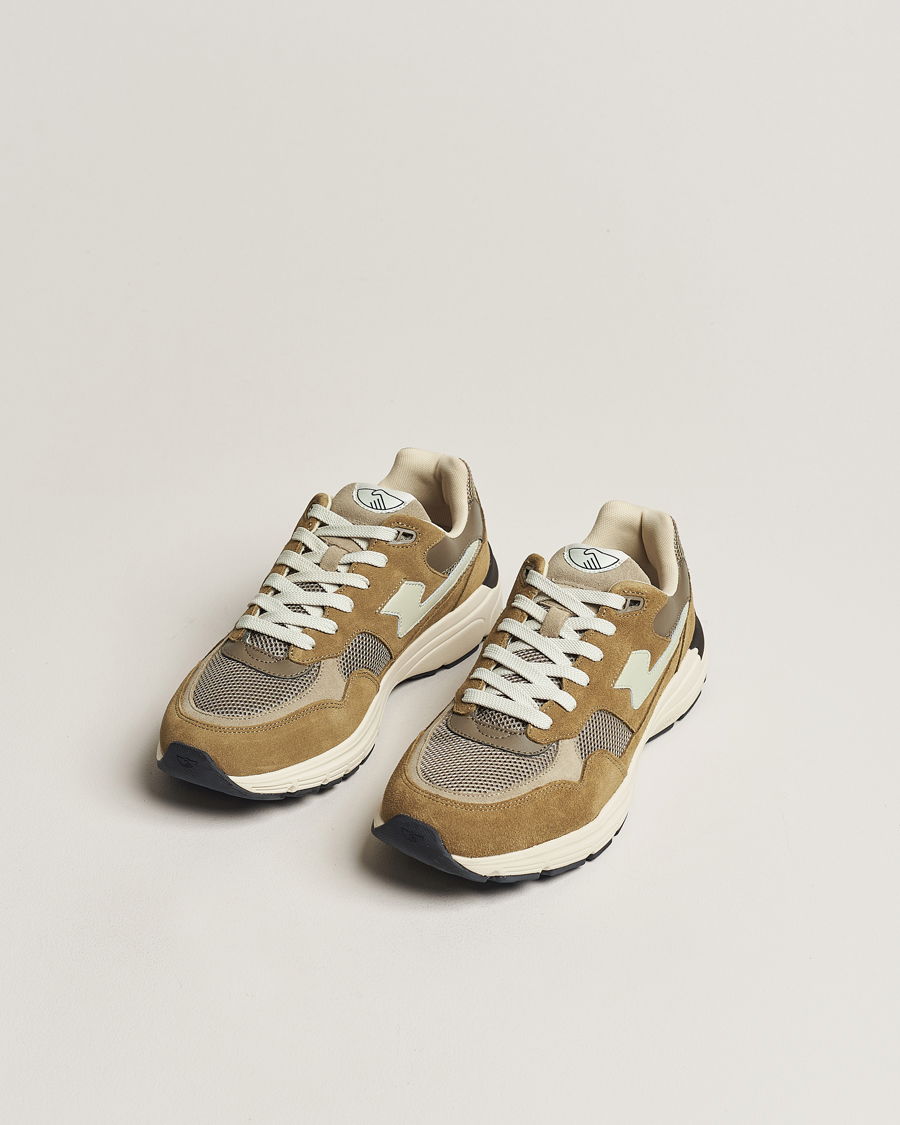 Herren |  | Stepney Workers Club | Amiel S-Strike Suede Mix Runner Desert