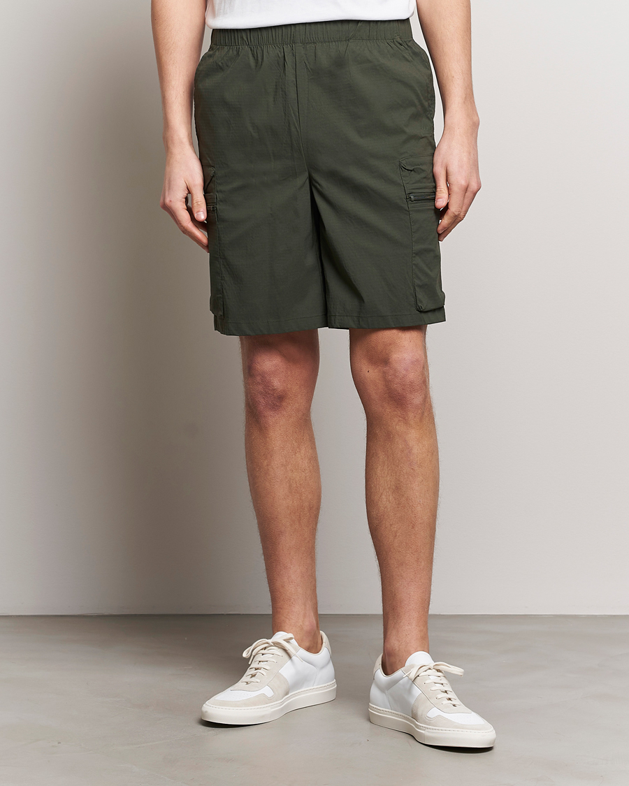 Herren | Cargoshorts | RAINS | Tomar Ripstop Cargo Shorts Green