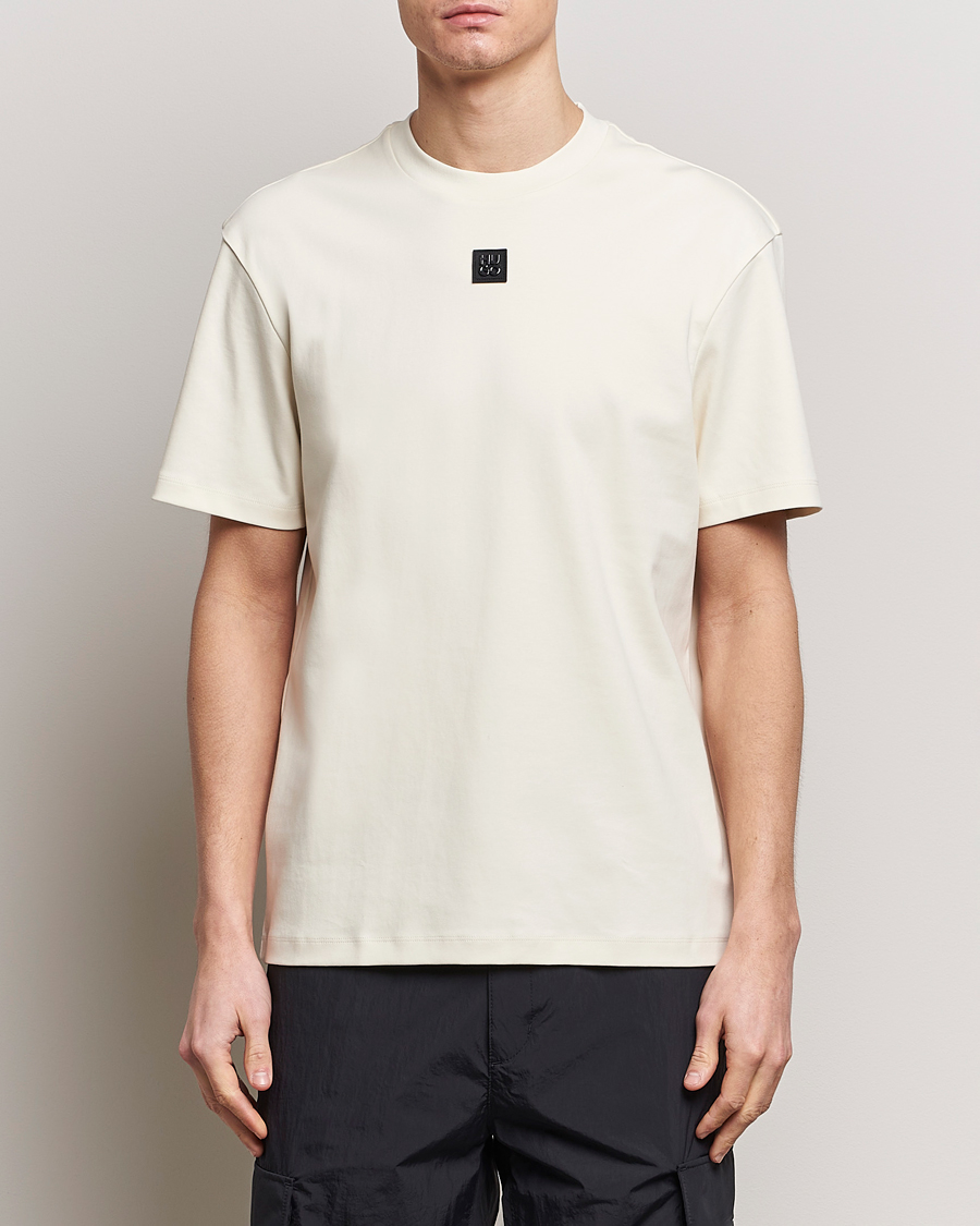 Herr |  | HUGO | Dalile Logo Crew Neck T-Shirt Open White