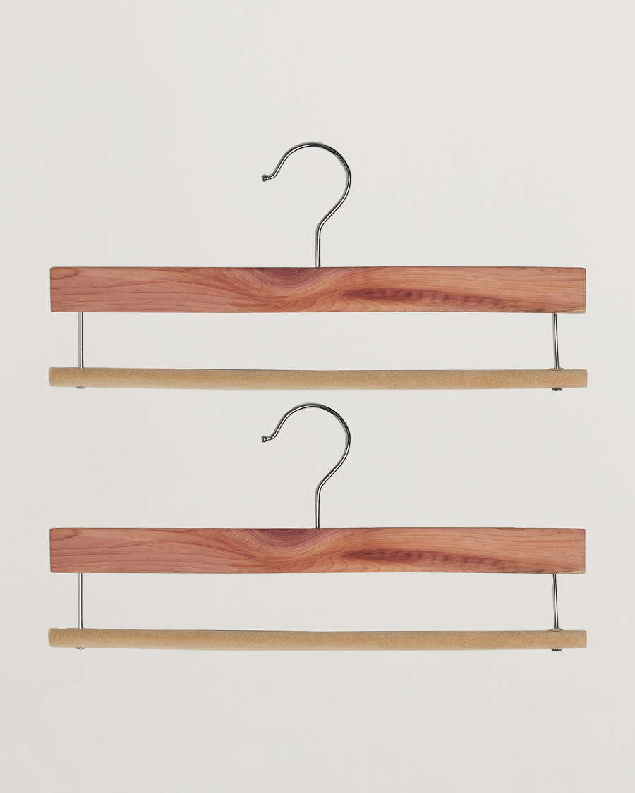 Herren | Exklusiv bei Care of Carl | Care with Carl | 2-Pack Cedar Wood Trouser Hangers