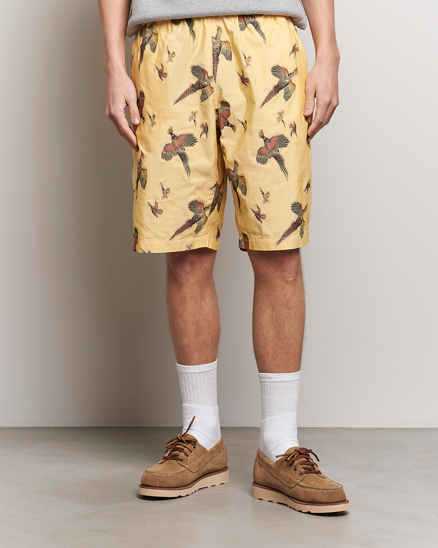 Men | Japanese Department | BEAMS PLUS | Duck Jacquard Easy Shorts Yellow