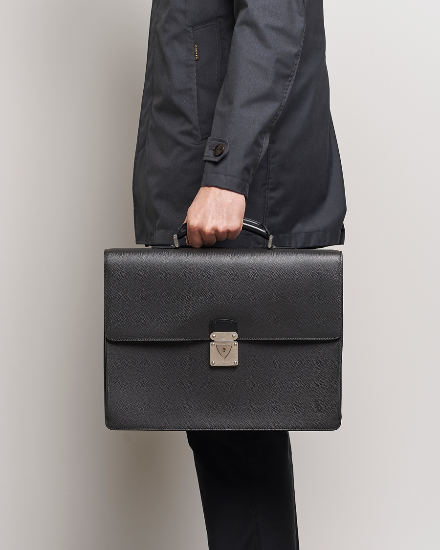 Herren | Louis Vuitton Pre-Owned Robusto Breifcase Black | Louis Vuitton Pre-Owned | Robusto Breifcase Black