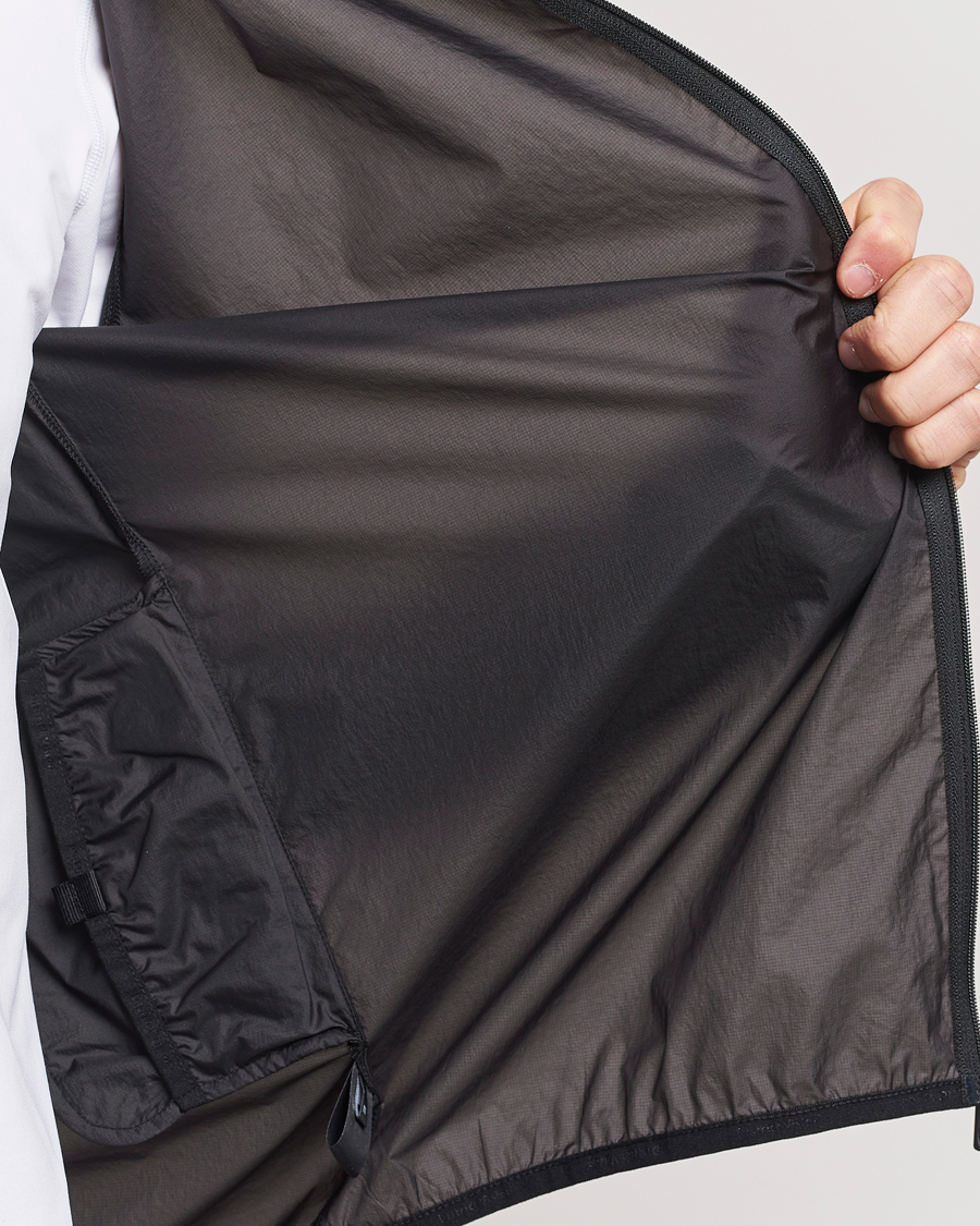 Herren | Jacken | District Vision | Ultralight Packable DWR Wind Jacket Black
