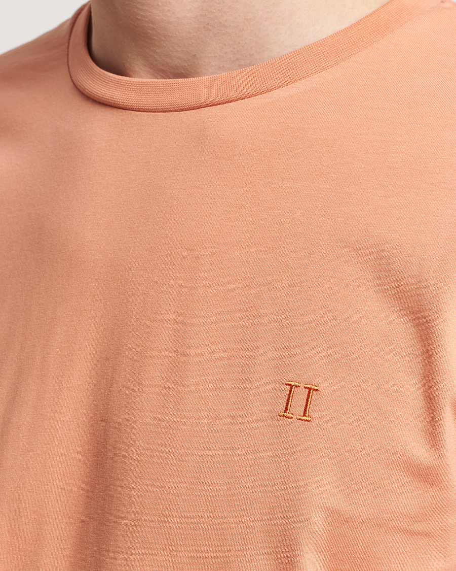 Herren | T-Shirts | LES DEUX | Nørregaard Cotton T-Shirt Baked Papaya Orange