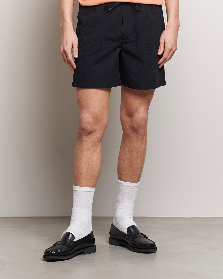 Herren | Neu im Onlineshop | LES DEUX | Patrick Seersucker Shorts Black