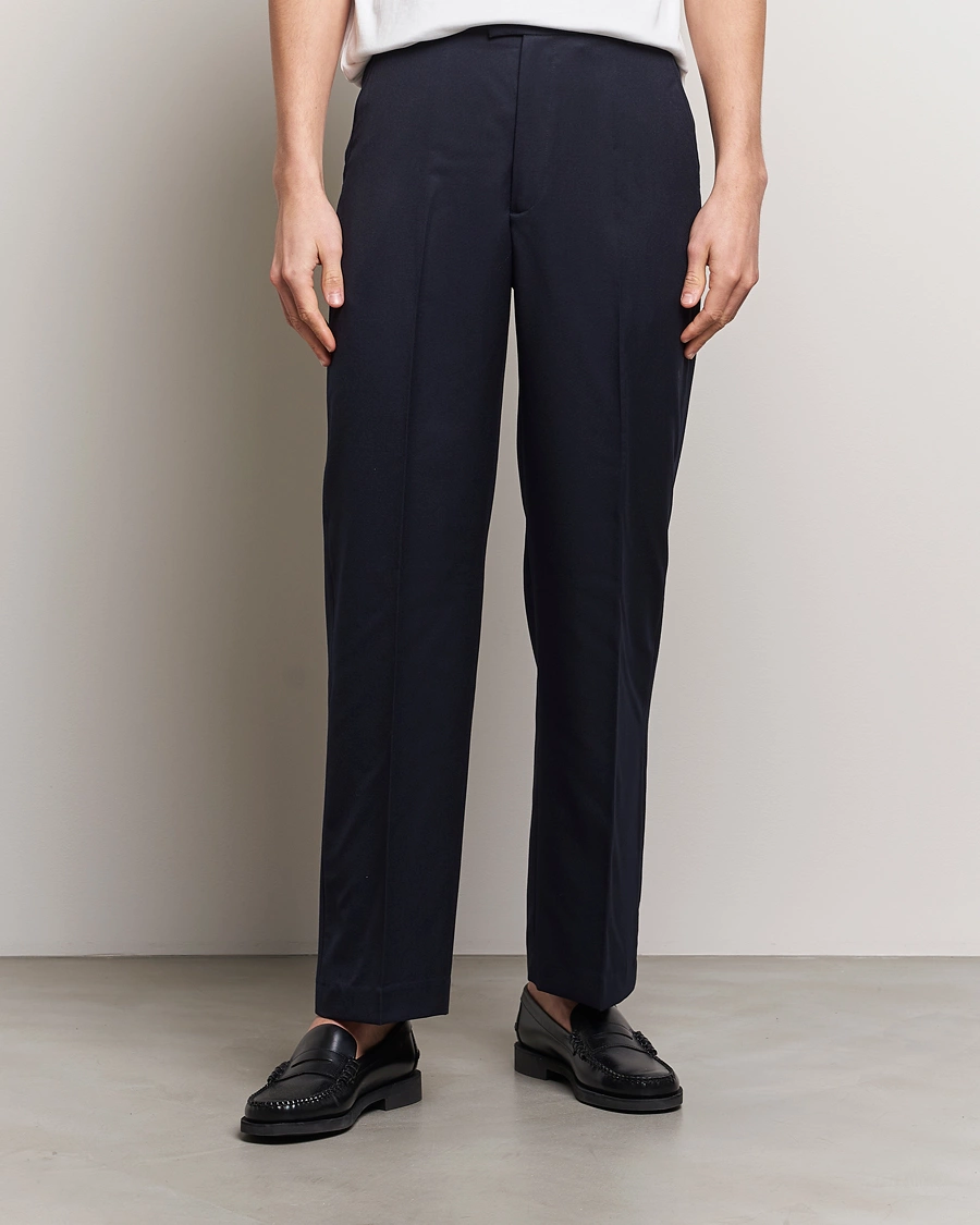 Herre | Tøj | A Day\'s March | Edward Relaxed Wool Trousers Navy