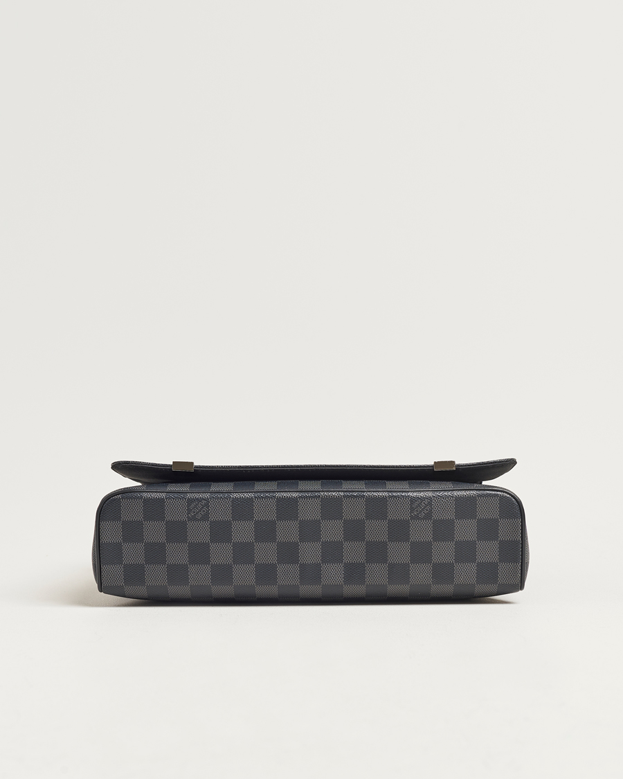 Herren | Louis Vuitton Pre-Owned District PM Messenger Bag Damier Graphite | Louis Vuitton Pre-Owned | District PM Messenger Bag Damier Graphite