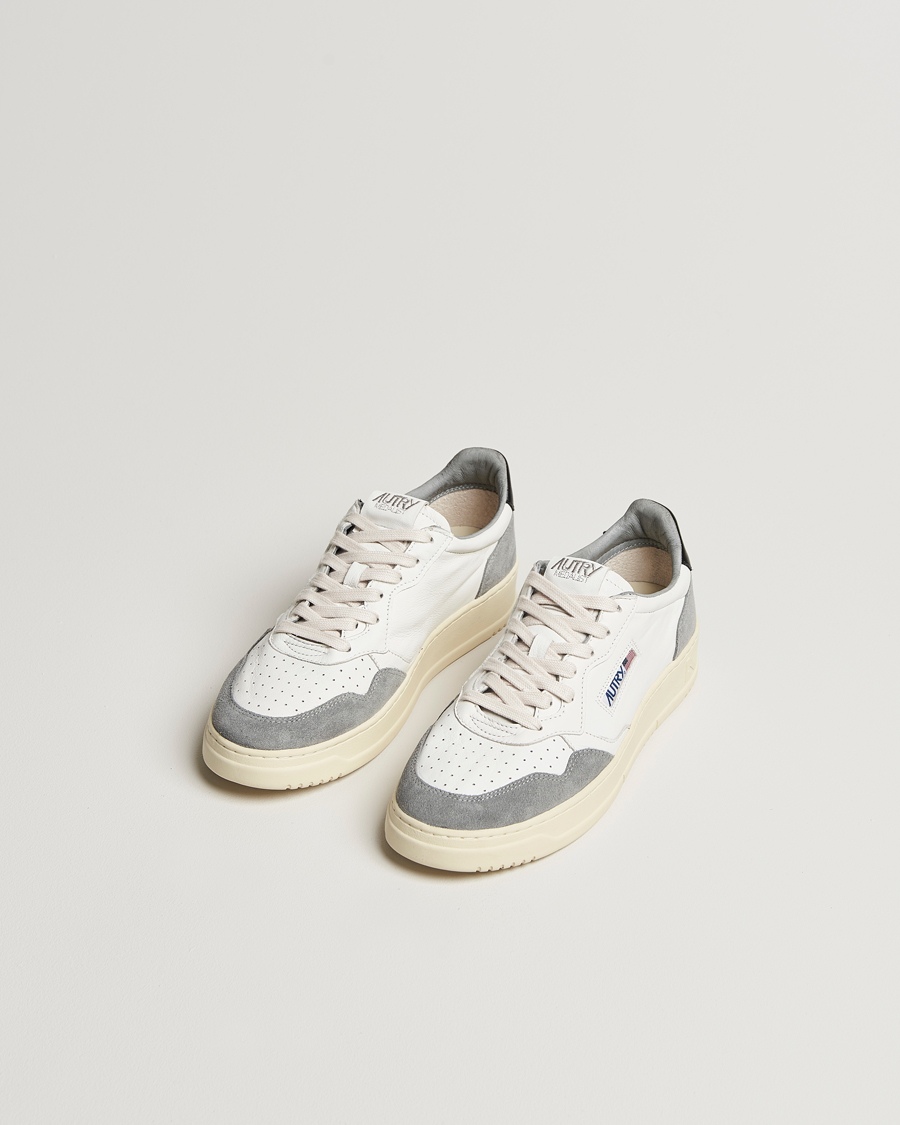 Herren | Autry Medalist Low Goat Leather/Suede Sneaker Grey/Black | Autry | Medalist Low Goat Leather/Suede Sneaker Grey/Black