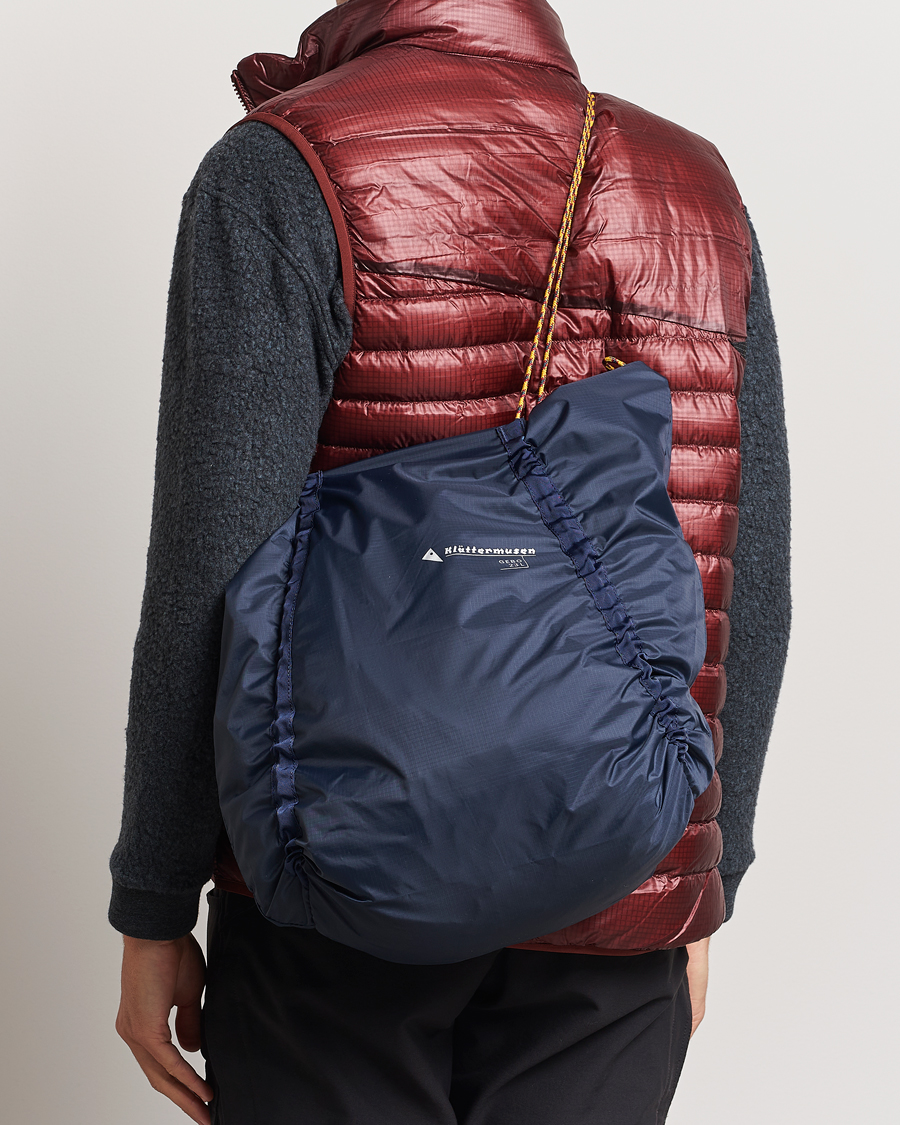 Herren | Klättermusen Gebo 23L Lightweight Totebag Indigo Blue | Klättermusen | Gebo 23L Lightweight Totebag Indigo Blue