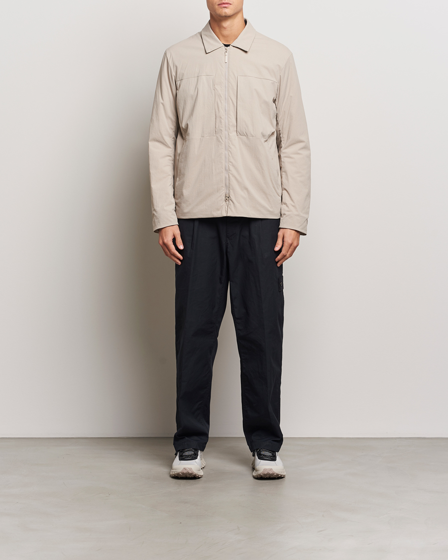 Herren | Jacken | Arc'teryx Veilance | Mionn Insulated Shirt Jacket Rune