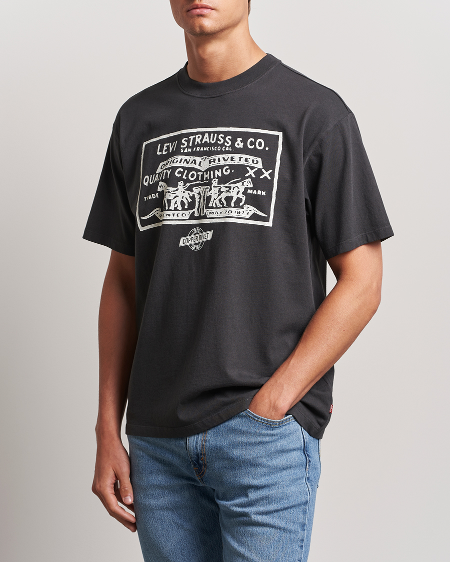 Herren |  | Levi\'s | Vintage Fit Graphic T-Shirt Pirate Black