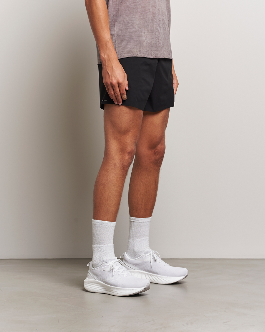 All white saucony outlet