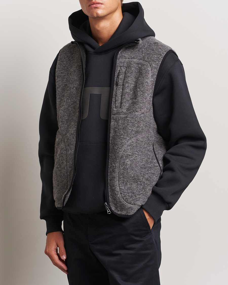 Herren | J.Lindeberg Duncan Wool Fleece Vest Light Grey Melange | J.Lindeberg | Duncan Wool Fleece Vest Light Grey Melange