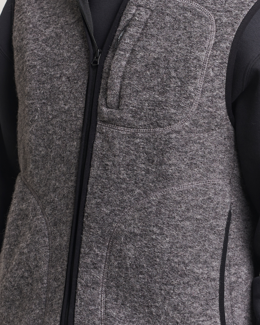 Herren | J.Lindeberg Duncan Wool Fleece Vest Light Grey Melange | J.Lindeberg | Duncan Wool Fleece Vest Light Grey Melange