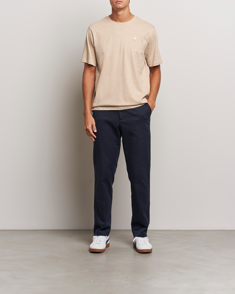 Herren | T-Shirts | KnowledgeCotton Apparel | Loake Badge T-Shirt Safari Melange