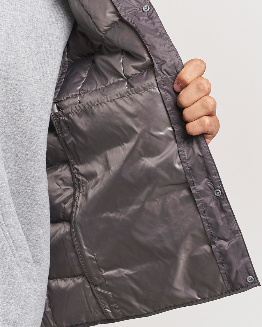 Herren | Jacken | TAION | V-Neck Lightweight Down Vest Gray