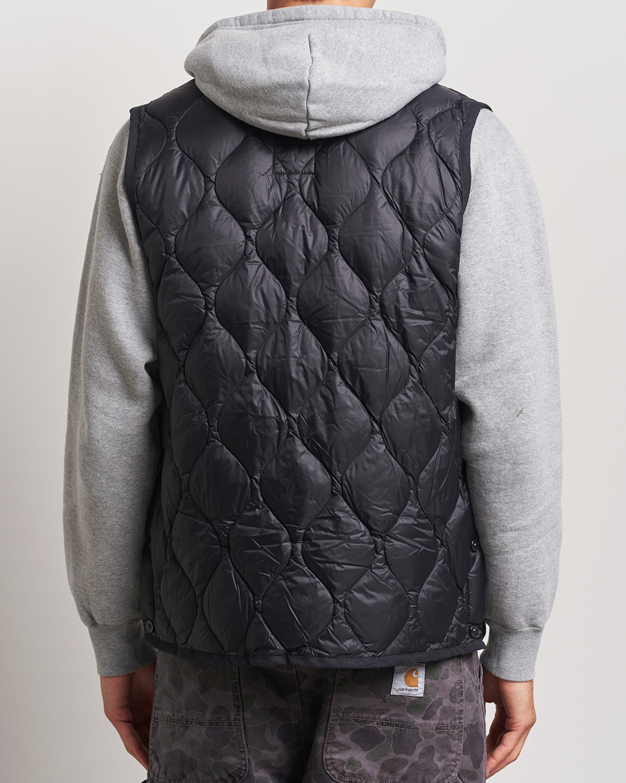 Herren | Jacken | TAION | Military Crew Neck Down Vest Black