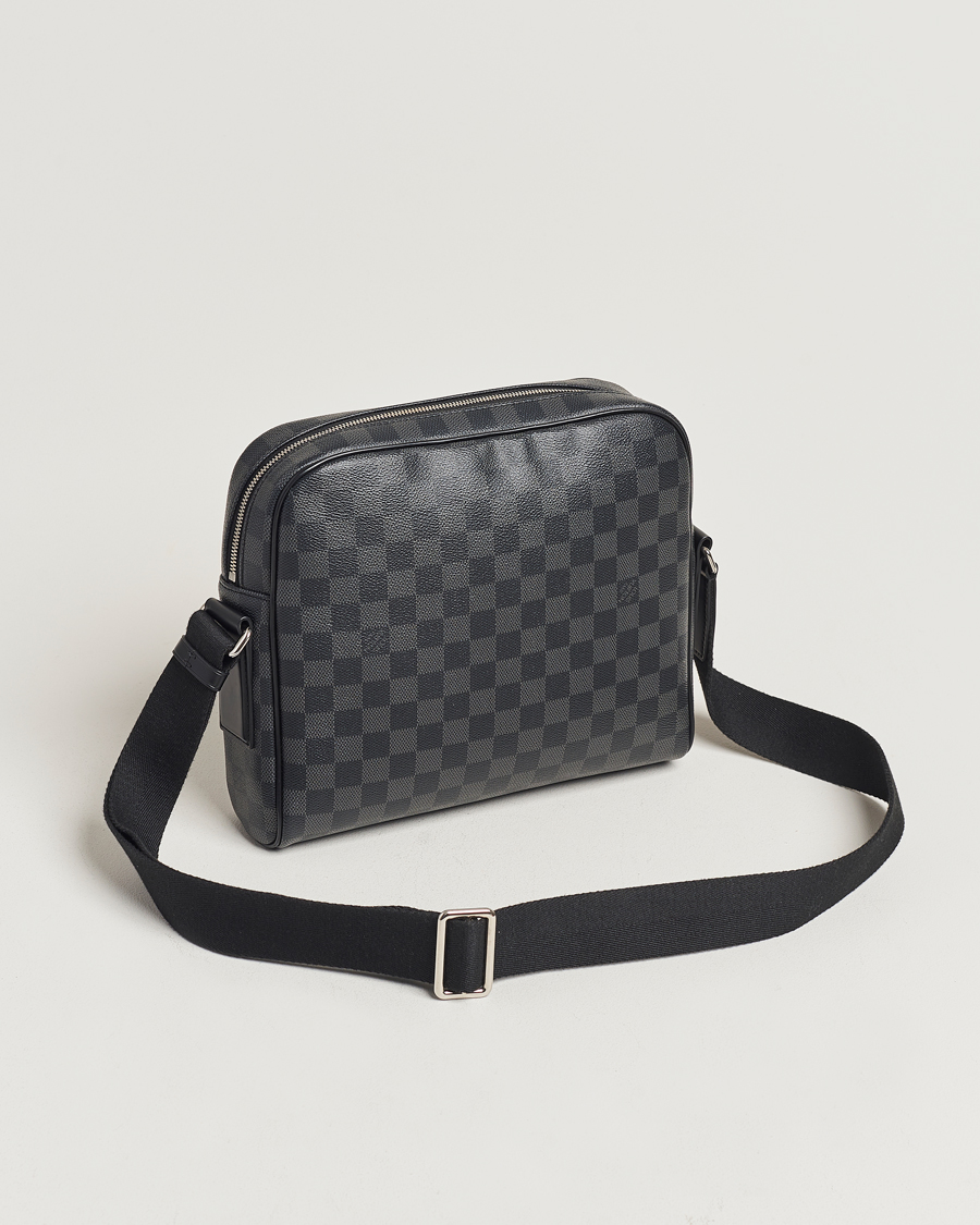 Herren | Accessoires | Louis Vuitton Pre-Owned | Dayton Reporter MM Damier Graphite 