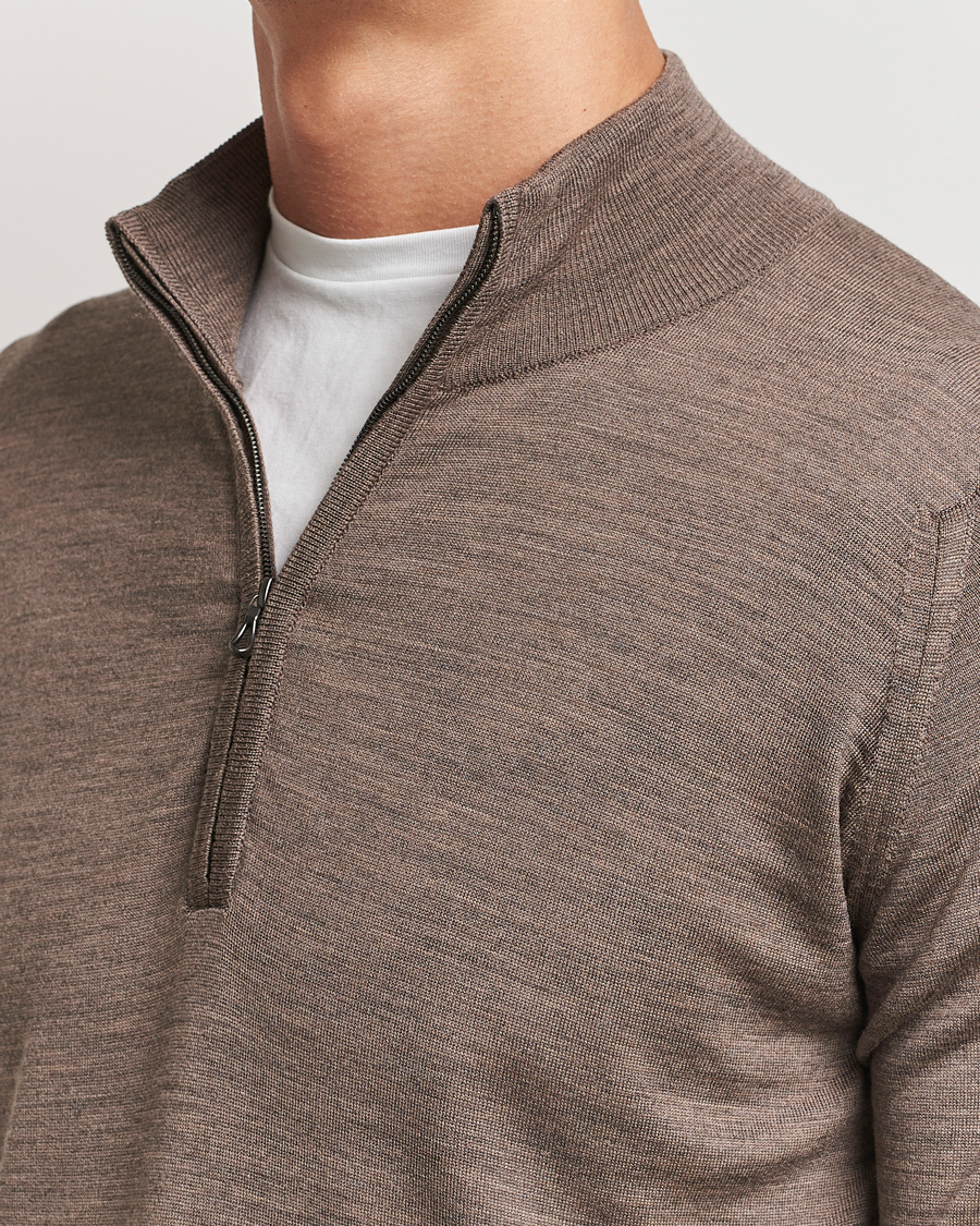 Herren | Pullover | John Smedley | Barrow Extra Fine Merino Half Zip Mushroom Brown